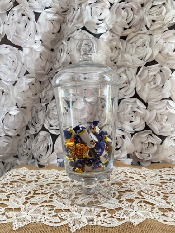 Small Candy Jar 6(CONTACT THE OFFICE TO BOOK)