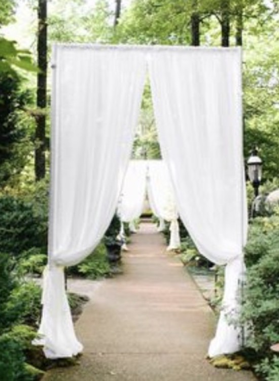 White curtain entrance 7x10